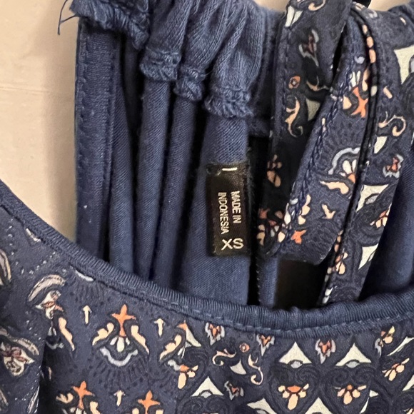 Tank top - Picture 2 of 2